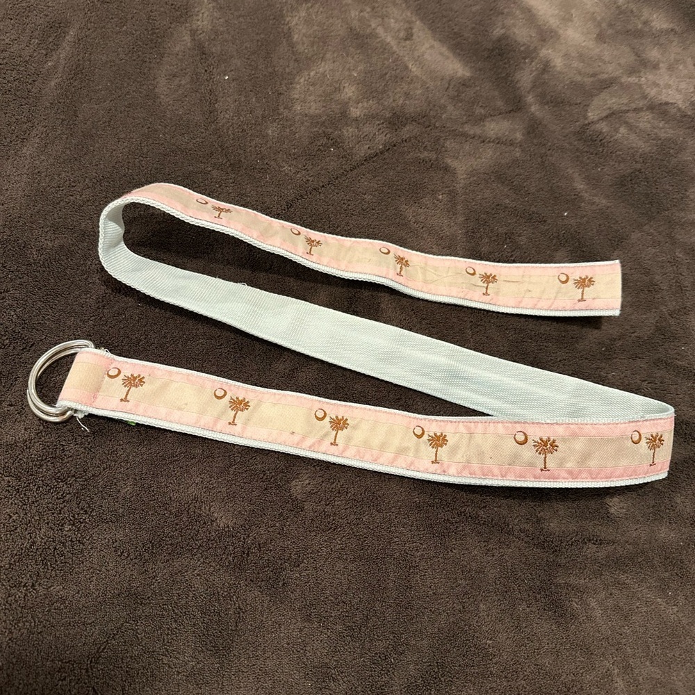 Toe Gaz Pink Cream Canvas Brass D Ring Belt w/ Palm Trees Pattern.